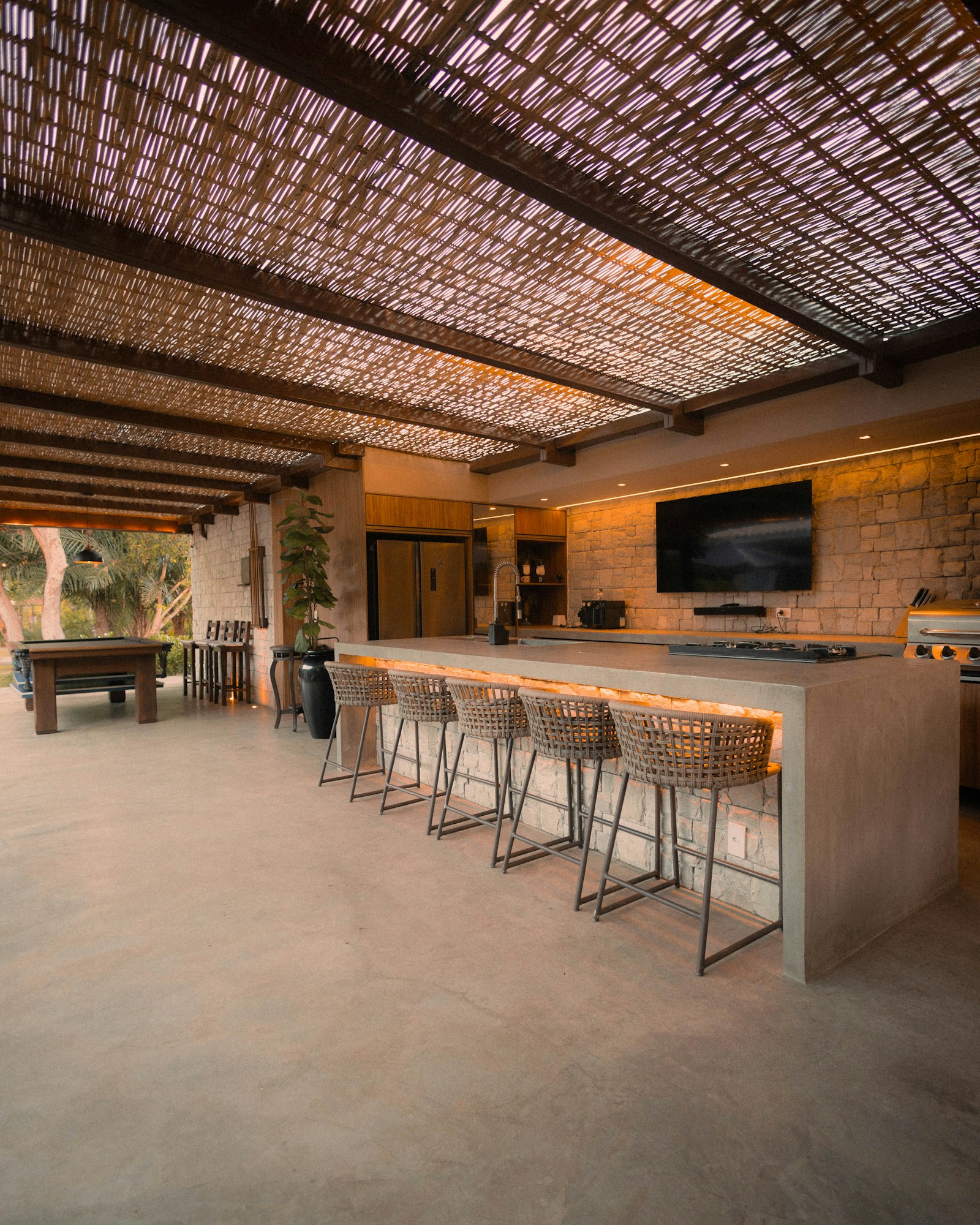 Featured image for “Outdoor Kitchen Ideas for Long Island Homes This Summer”